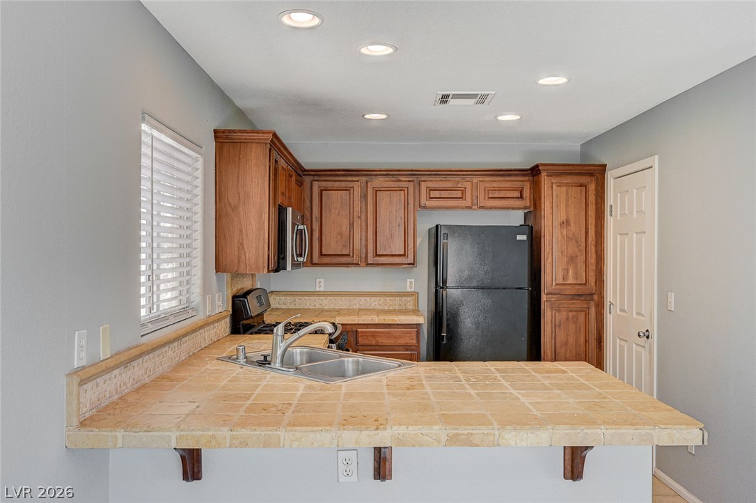 8433 Spencer Canyon Street Las Vegas NV 89166