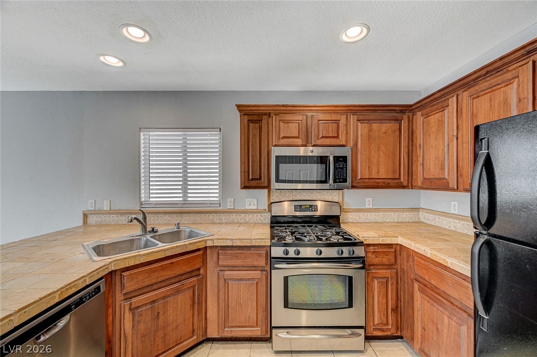 8433 Spencer Canyon Street Las Vegas NV 89166