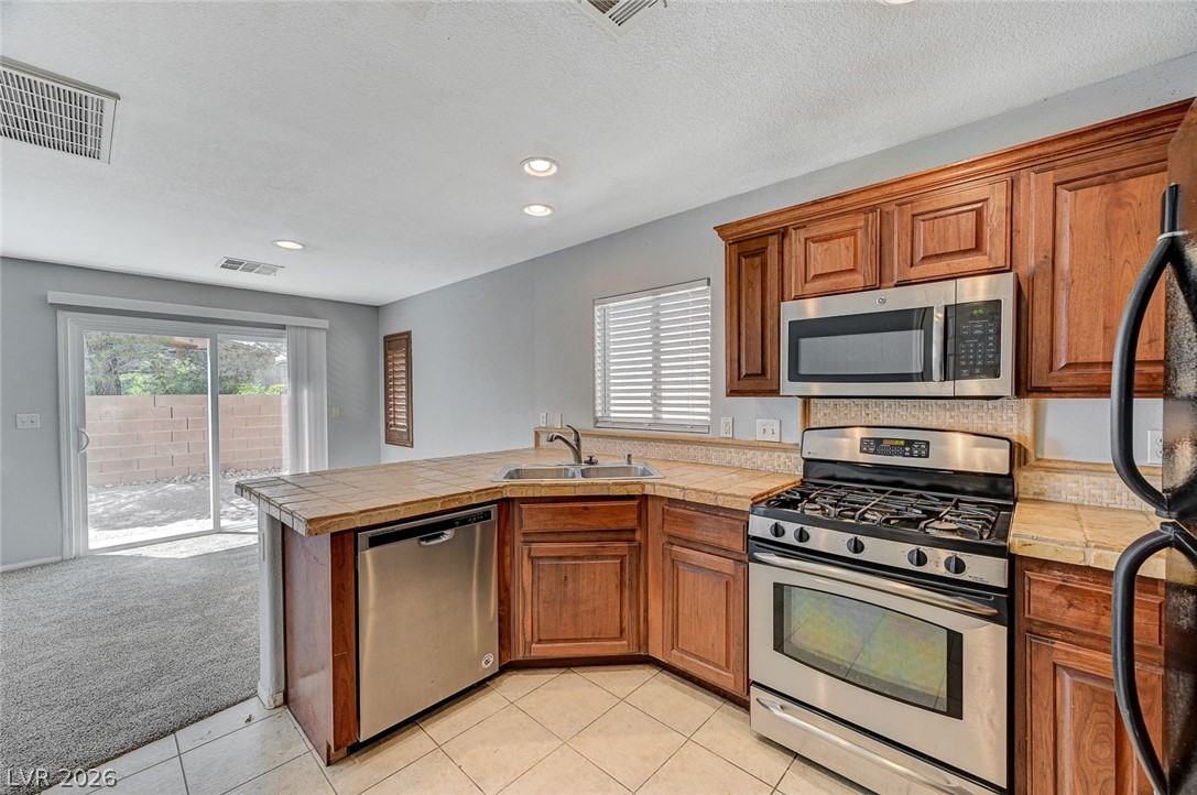 8433 Spencer Canyon Street Las Vegas NV 89166