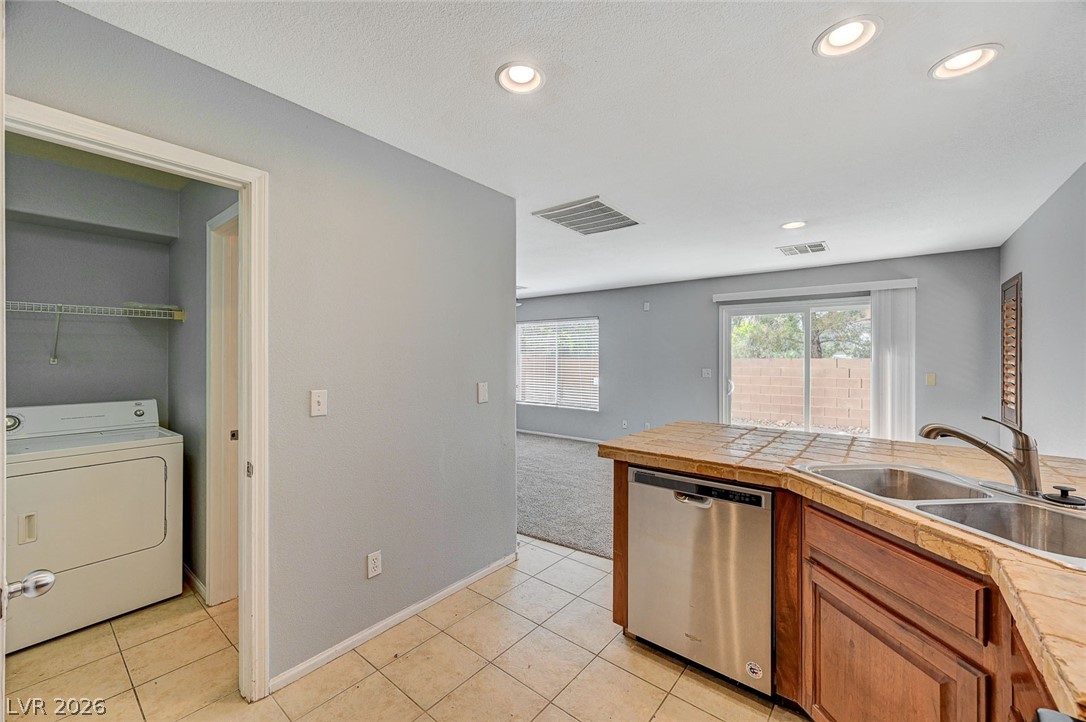 8433 Spencer Canyon Street Las Vegas NV 89166