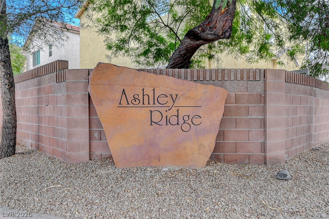 8433 Spencer Canyon Street Las Vegas NV 89166