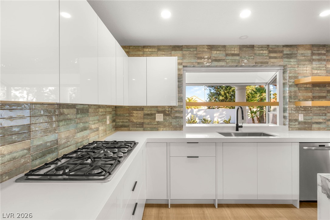 2104 Inverness Drive Henderson NV 89074