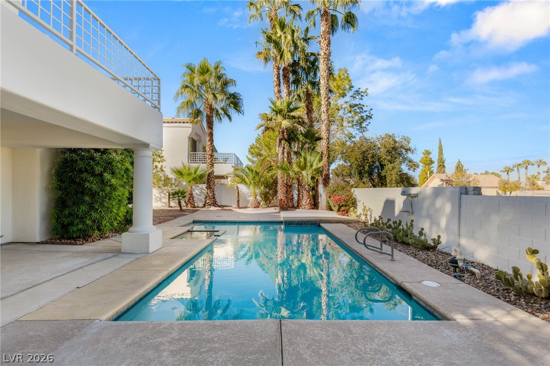 2104 Inverness Drive Henderson NV 89074