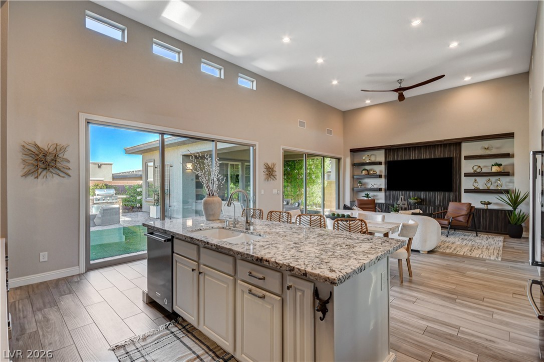 6706 Desert Crimson Street Las Vegas NV 89148