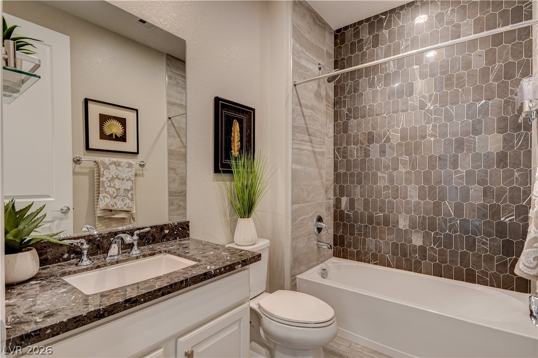 6706 Desert Crimson Street Las Vegas NV 89148
