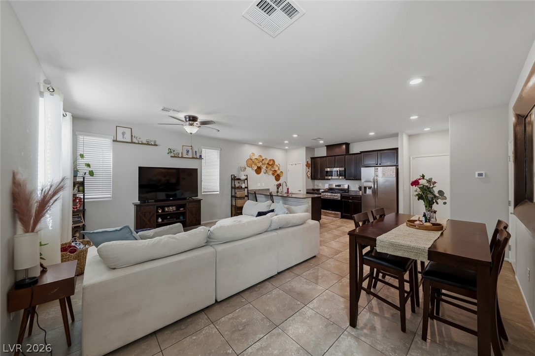 7313 Glistening Star Street North Las Vegas NV 89084