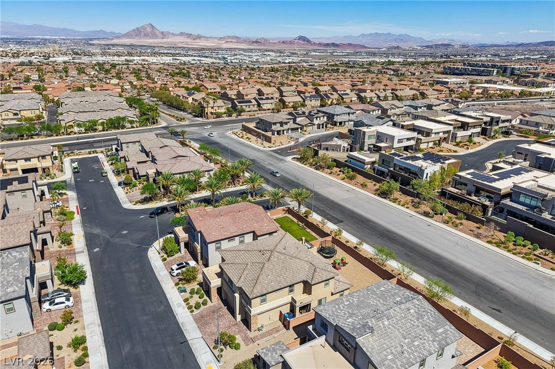 194 Viento Ridge Street Henderson NV 89012