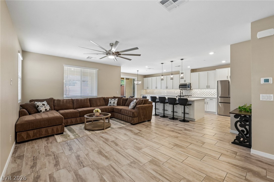 194 Viento Ridge Street Henderson NV 89012