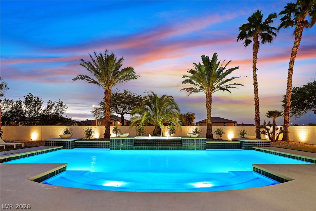 360 Hedgehope Drive Las Vegas NV 89183