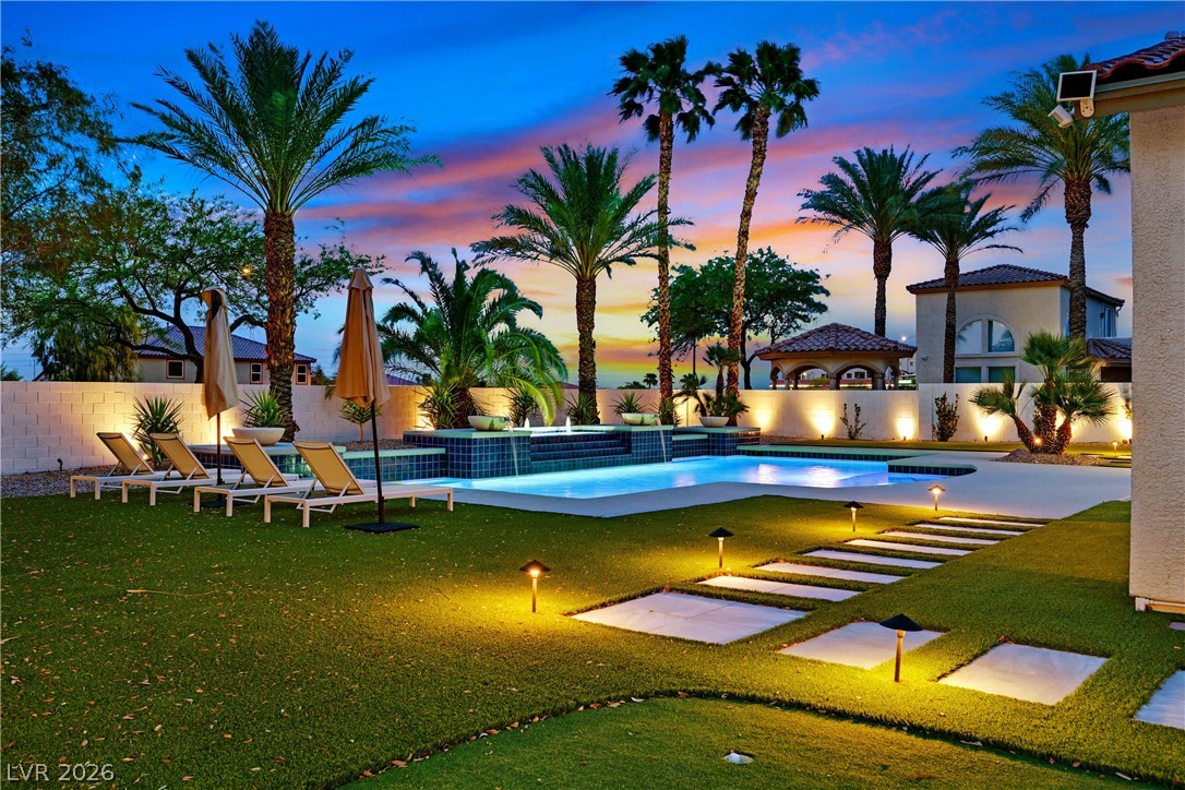 360 Hedgehope Drive Las Vegas NV 89183