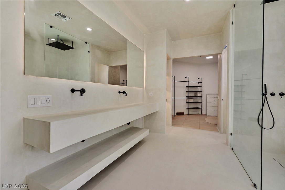 360 Hedgehope Drive Las Vegas NV 89183