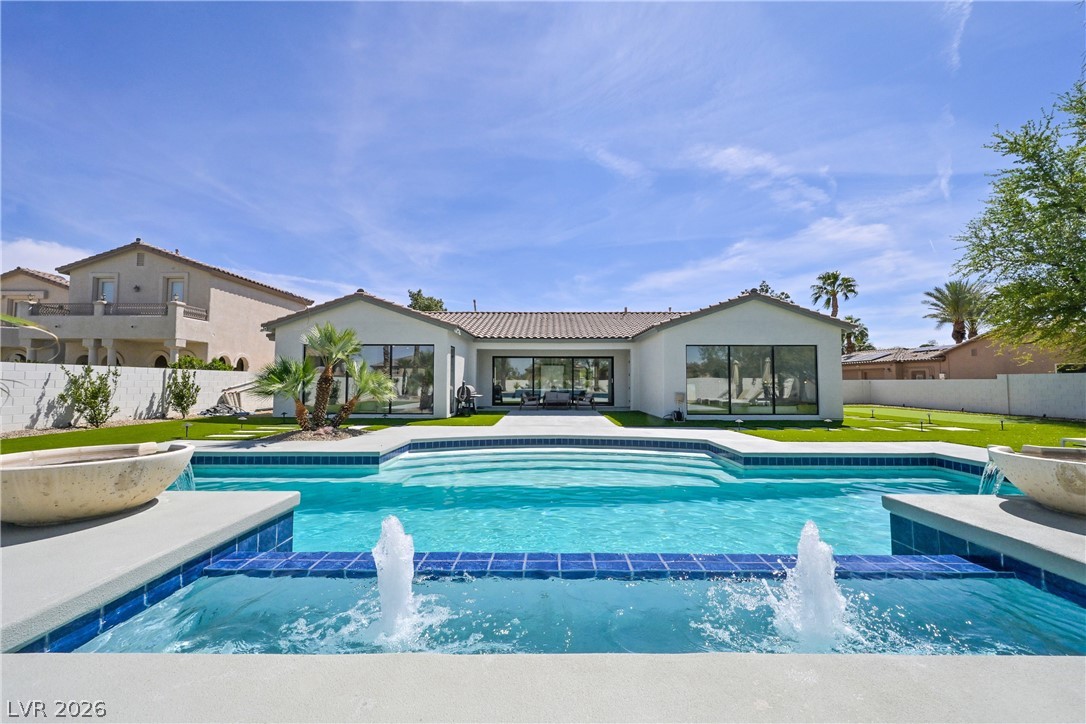 360 Hedgehope Drive Las Vegas NV 89183