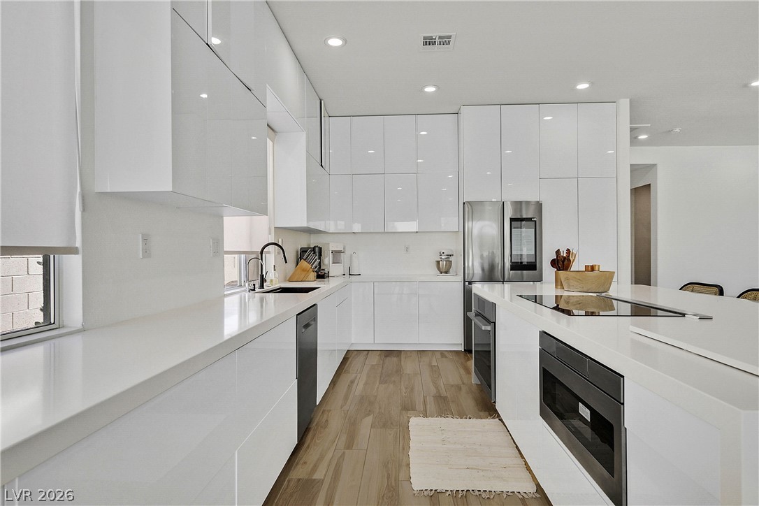 360 Hedgehope Drive Las Vegas NV 89183