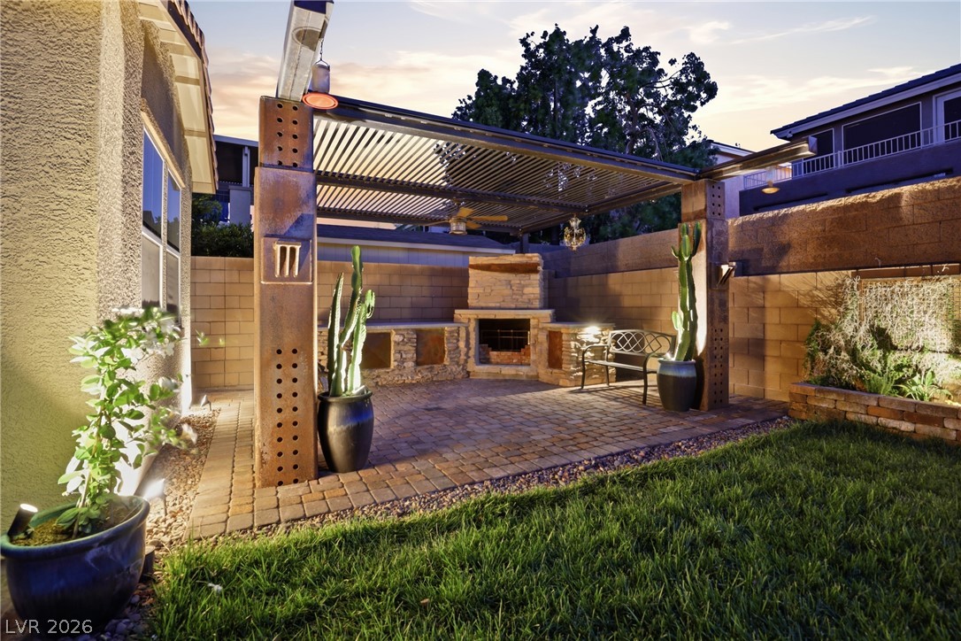 717 Coastal Lagoon Street Henderson NV 89002