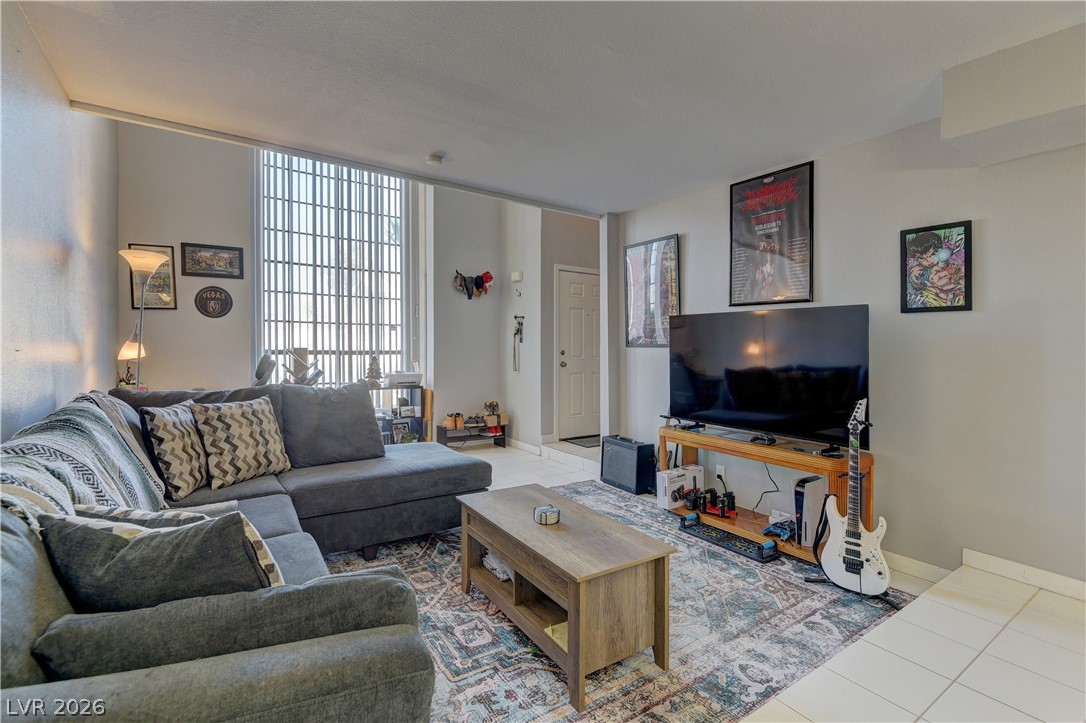6546 Ironbark Lane Las Vegas NV 89107