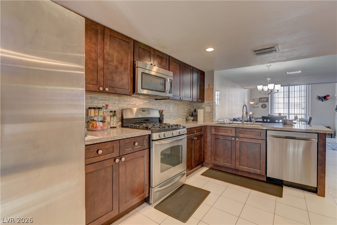 6546 Ironbark Lane Las Vegas NV 89107