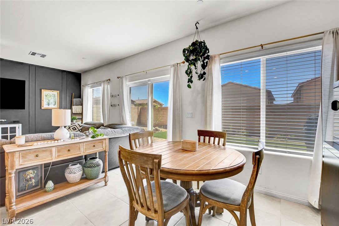 10927 Cambridge Lakes Avenue Las Vegas NV 89166