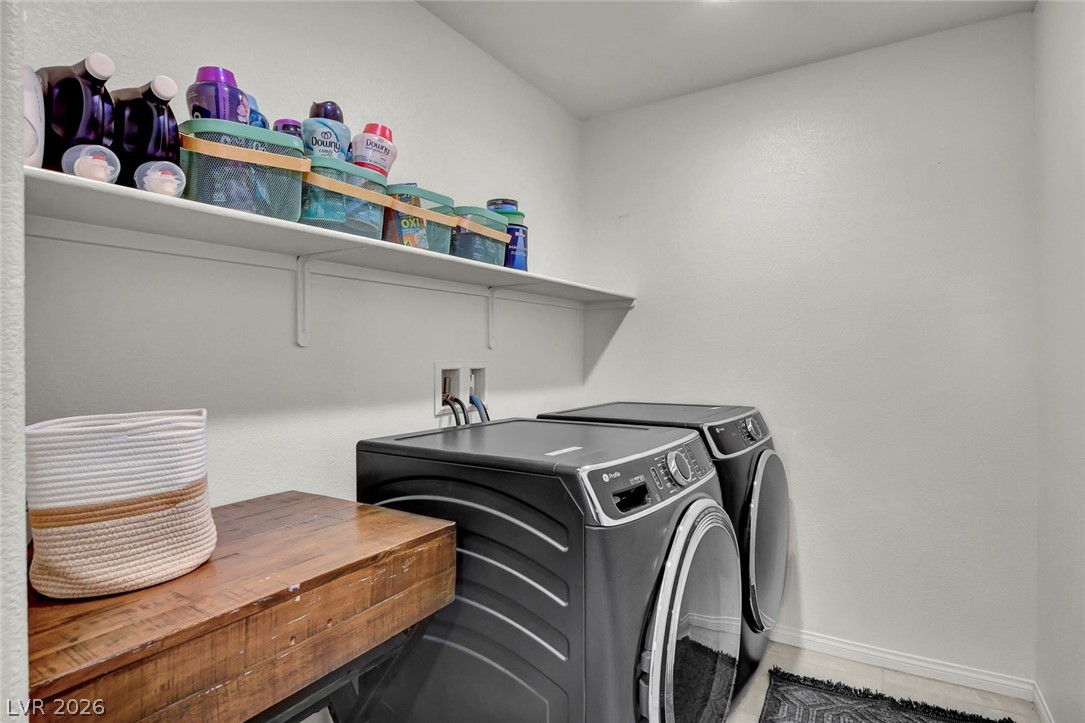 10927 Cambridge Lakes Avenue Las Vegas NV 89166