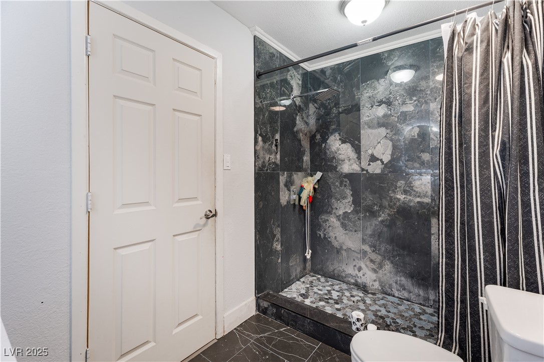 213 Valley Forge Avenue Henderson NV 89015