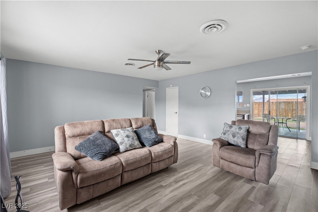 213 Valley Forge Avenue Henderson NV 89015