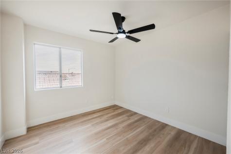 9516 Fox Forest Avenue Las Vegas NV 89129