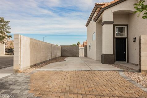 9516 Fox Forest Avenue Las Vegas NV 89129