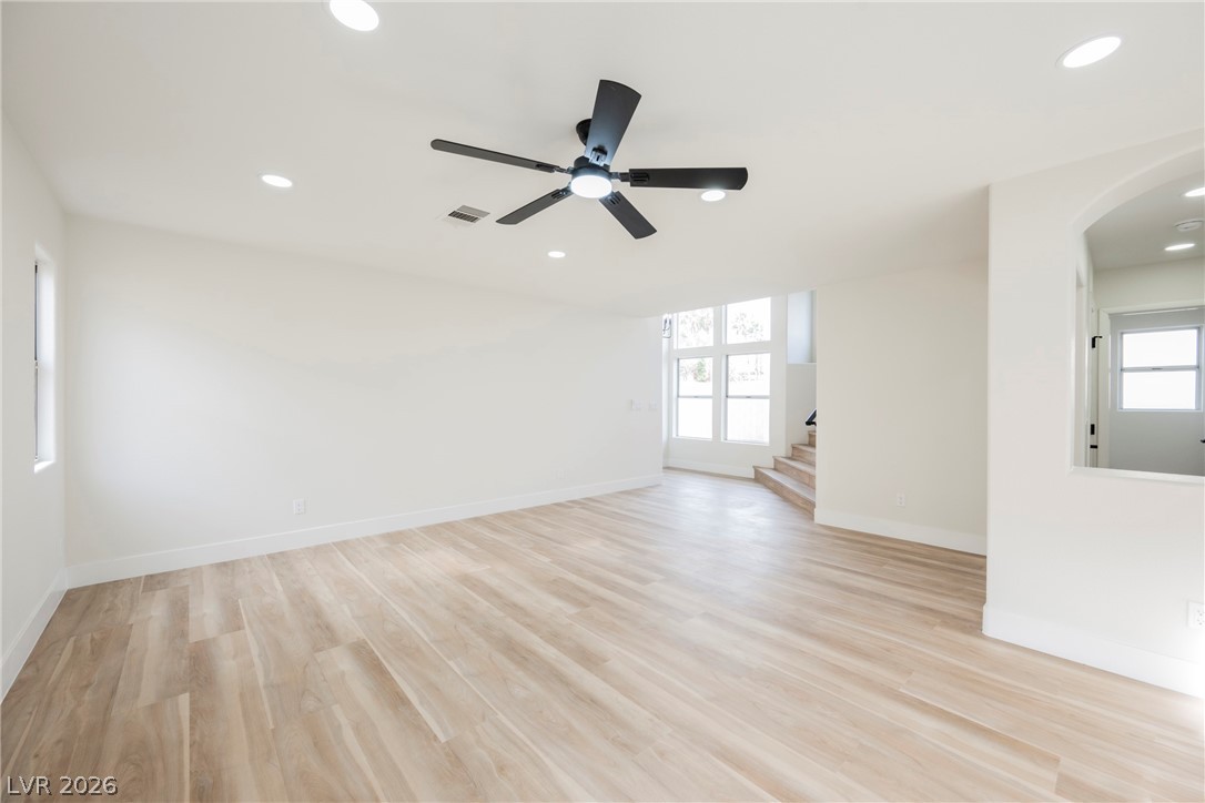 9516 Fox Forest Avenue Las Vegas NV 89129