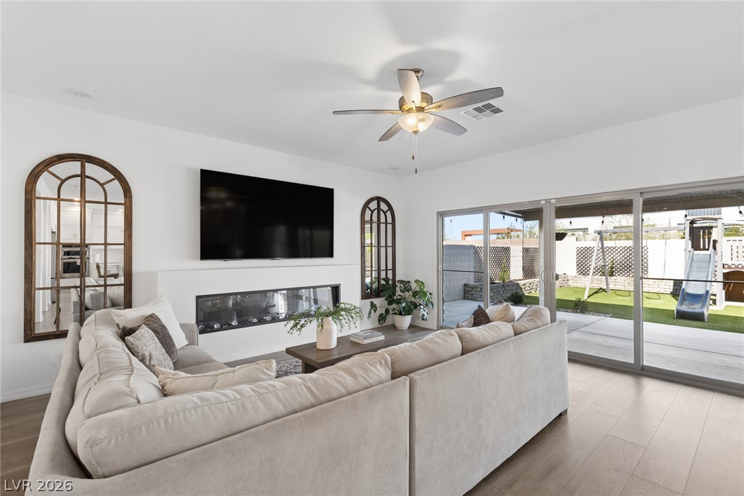 7080 Moss Hill Avenue Las Vegas NV 89113