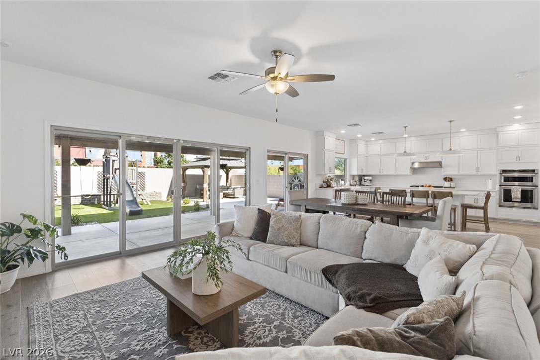 7080 Moss Hill Avenue Las Vegas NV 89113