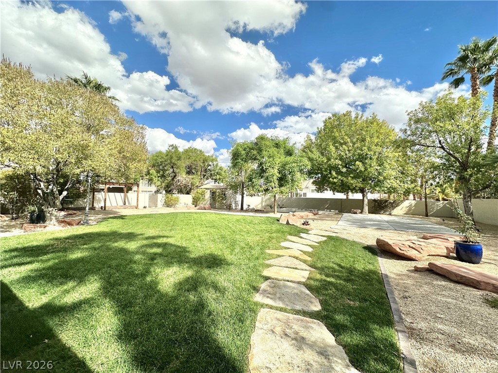 5630 Lion Head Way Las Vegas NV 89118