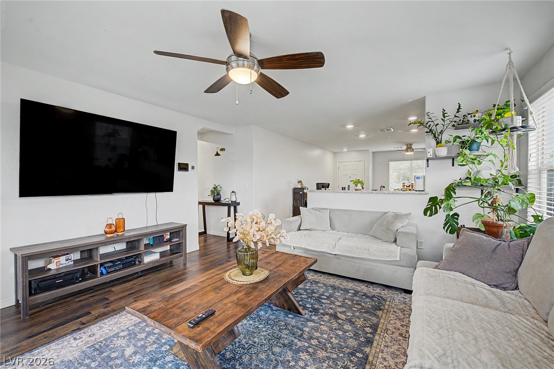 6154 Portland Treaty Avenue Las Vegas NV 89122