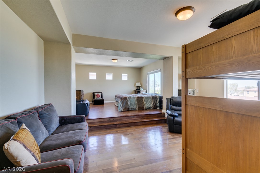 10078 Keifer Valley Street Las Vegas NV 89178