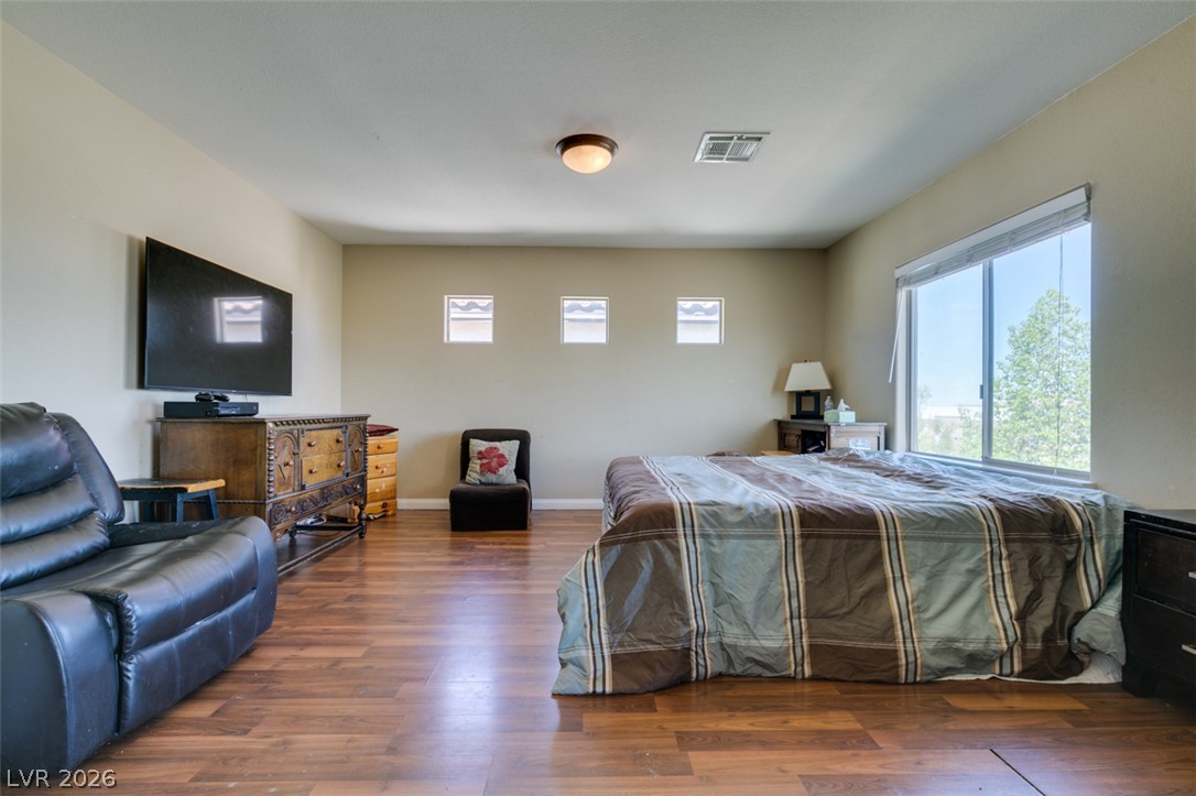 10078 Keifer Valley Street Las Vegas NV 89178