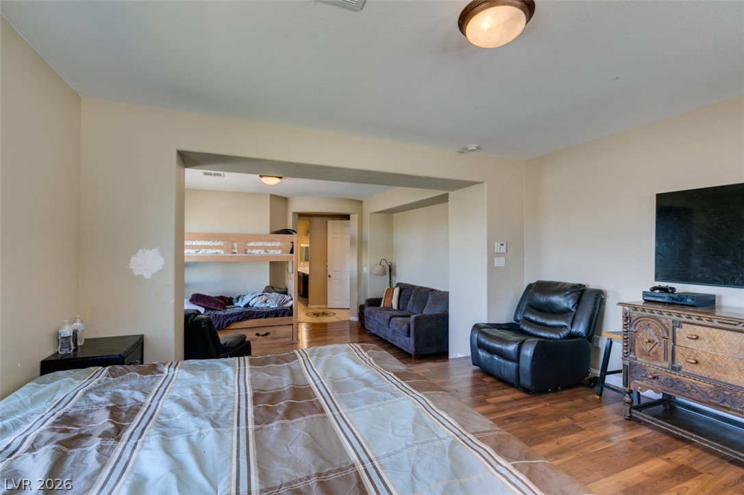 10078 Keifer Valley Street Las Vegas NV 89178