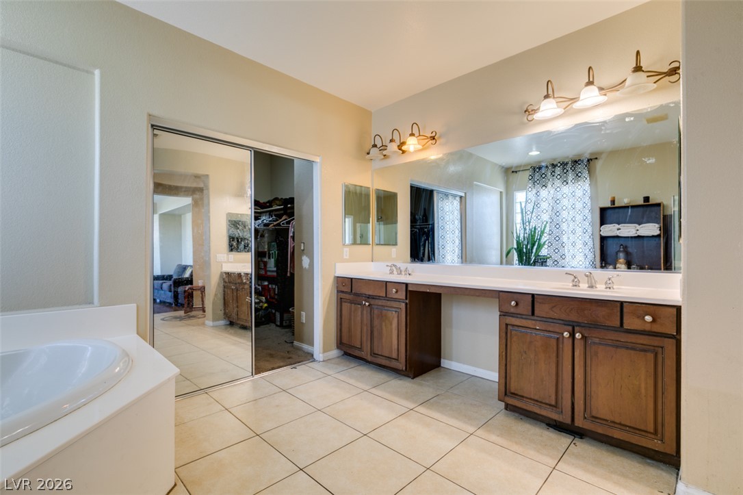 10078 Keifer Valley Street Las Vegas NV 89178