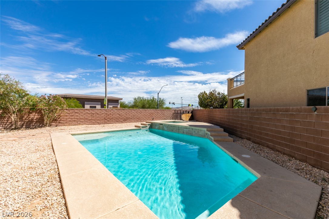 10078 Keifer Valley Street Las Vegas NV 89178