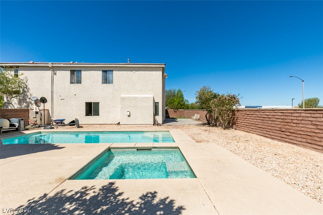 10078 Keifer Valley Street Las Vegas NV 89178
