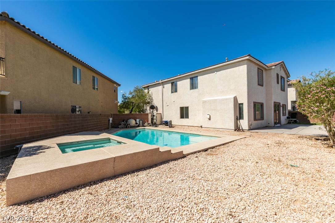 10078 Keifer Valley Street Las Vegas NV 89178