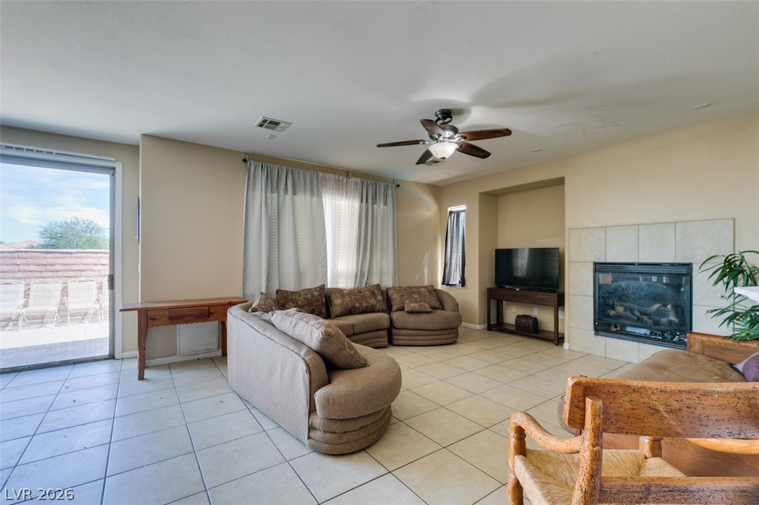 10078 Keifer Valley Street Las Vegas NV 89178