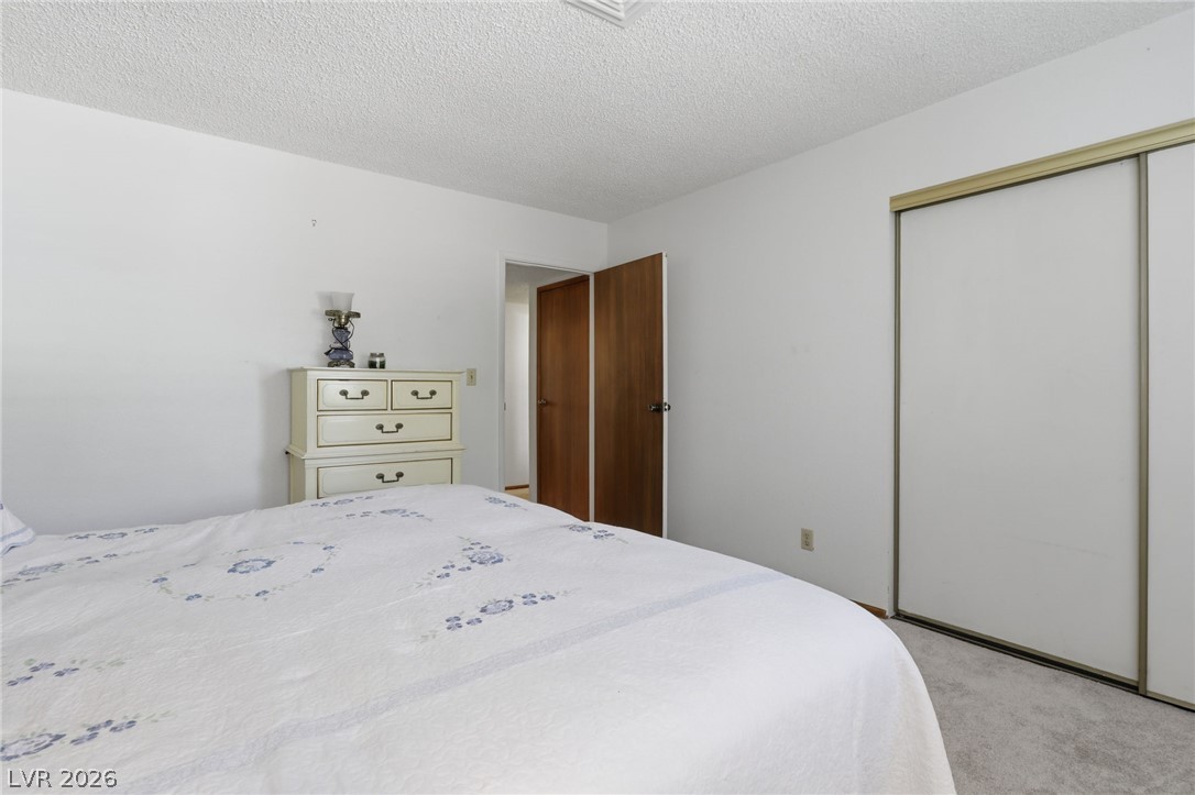 1209 Oak Tree Lane Las Vegas NV 89108