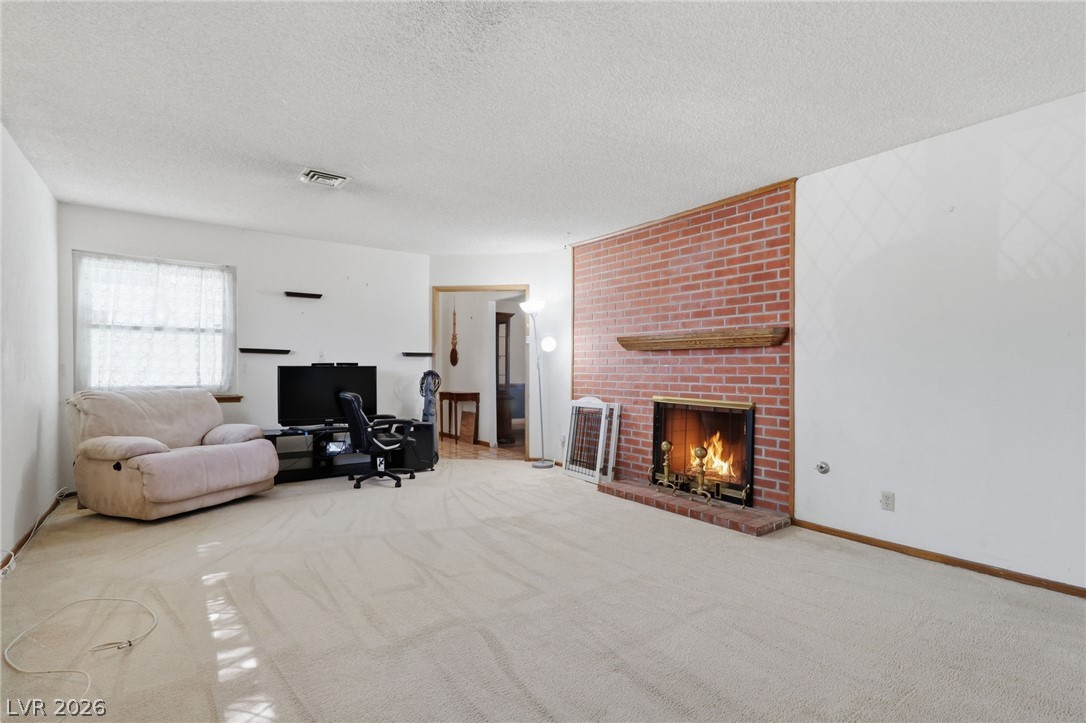 1209 Oak Tree Lane Las Vegas NV 89108