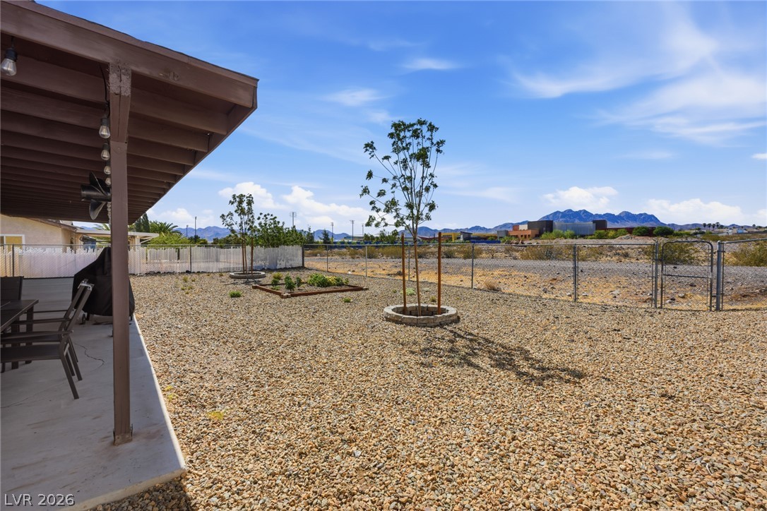 516 North Summit Drive Henderson NV 89002