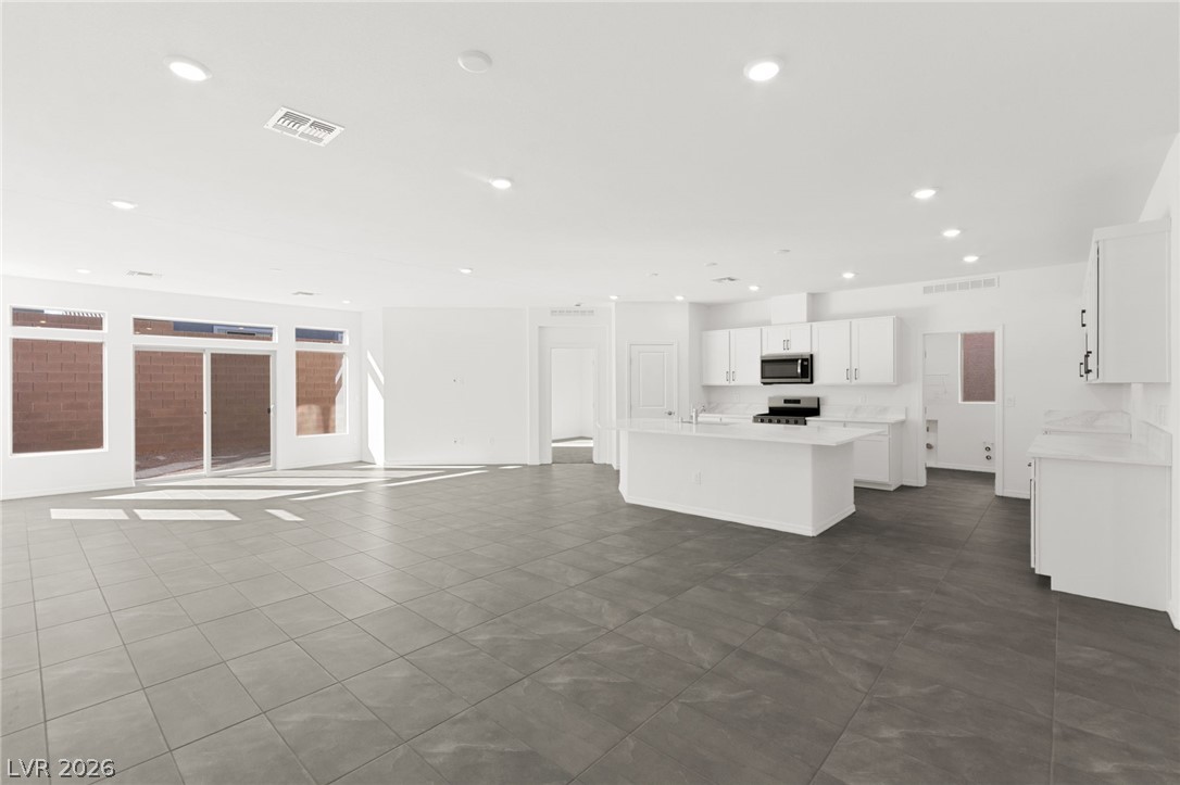 7443 Legacy Point Street Las Vegas NV 89113