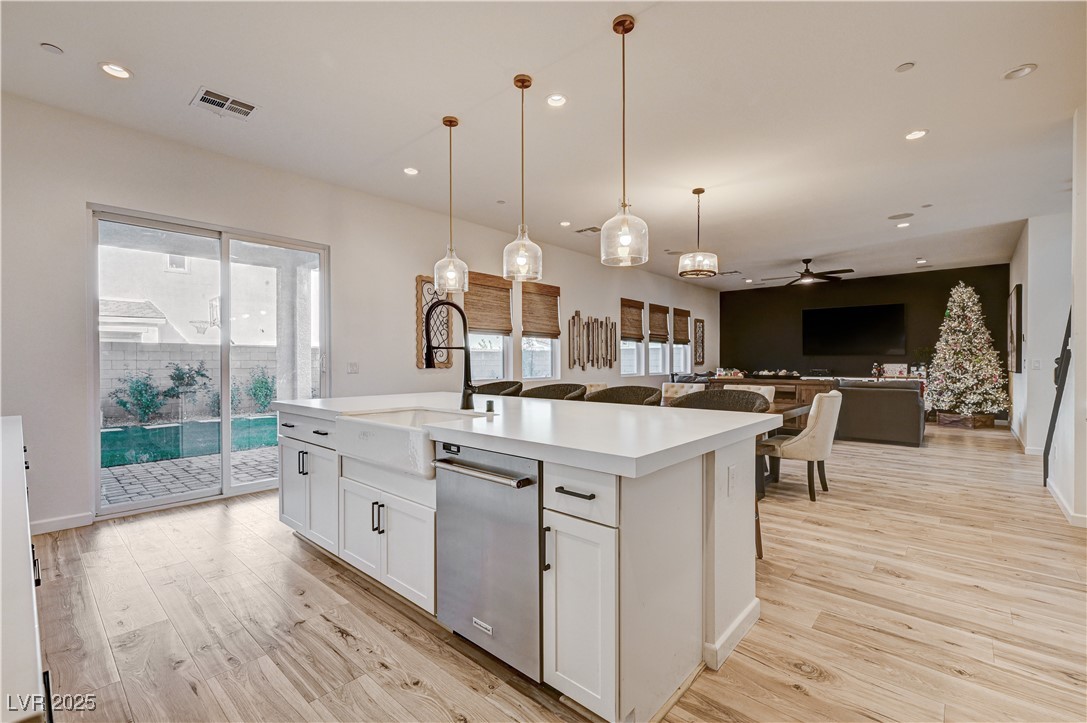 10136 Sequoia Glen Avenue Las Vegas NV 89166
