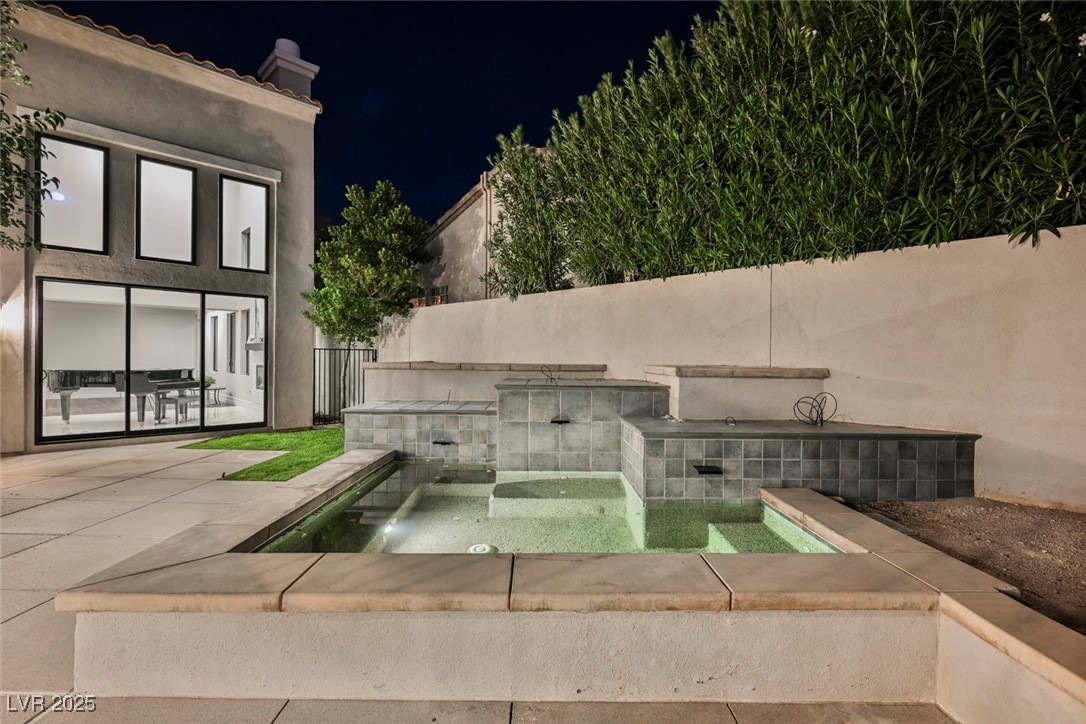 2486 Grassy Spring Place Las Vegas NV 89135