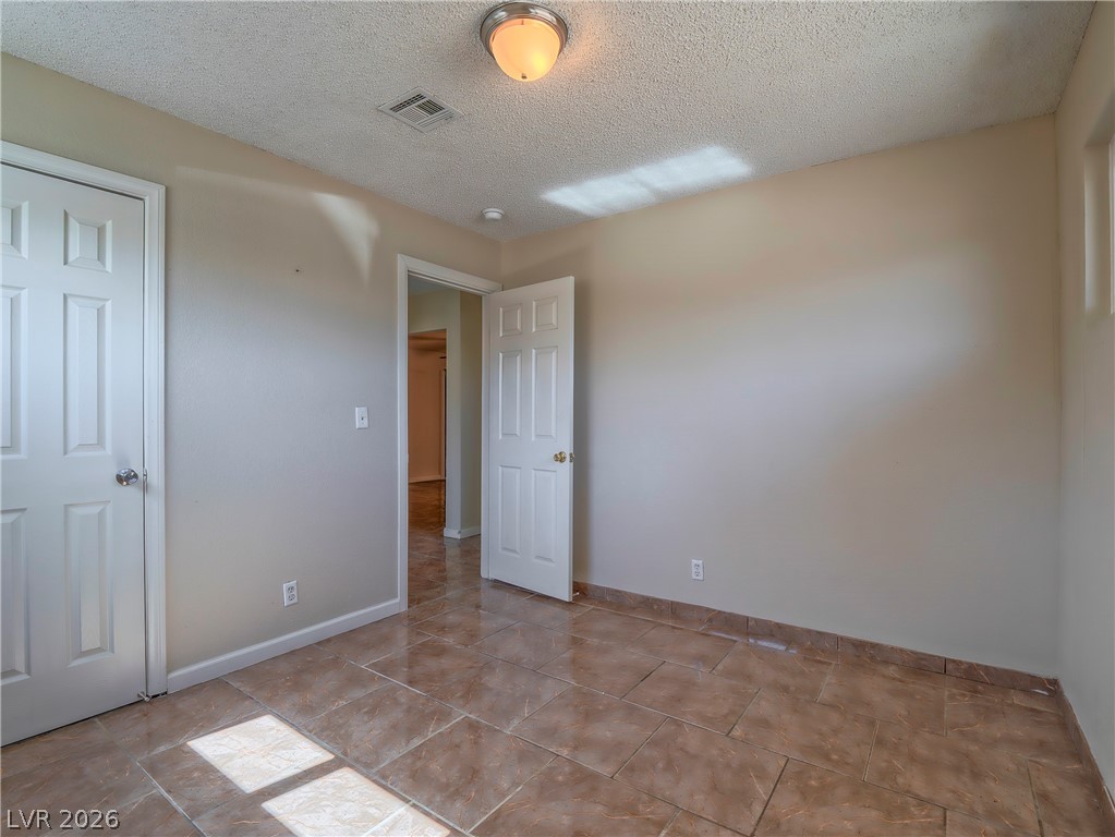 1103 Arrowhead Avenue Las Vegas NV 89106