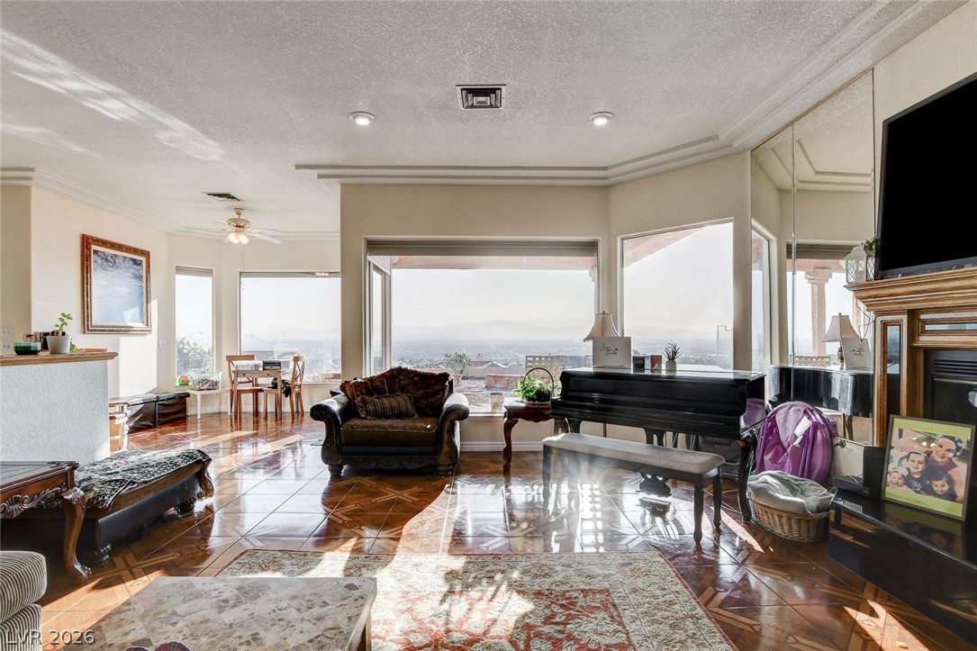 1881 Claudine Drive Las Vegas NV 89156