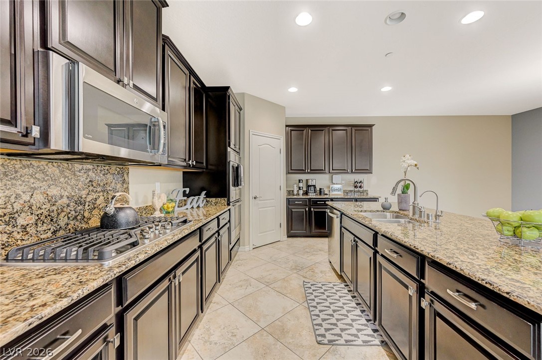 2894 Shining Sun Way Henderson NV 89052