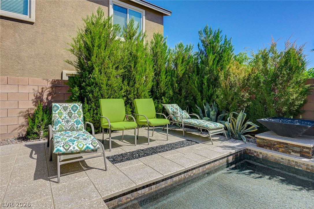 2894 Shining Sun Way Henderson NV 89052