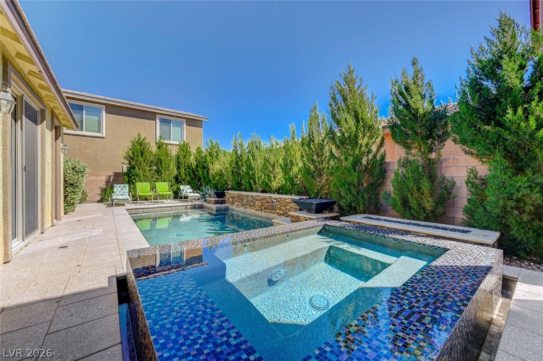 2894 Shining Sun Way Henderson NV 89052
